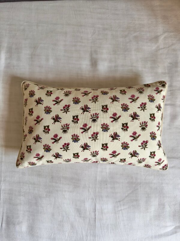 COUSSIN « VALLABREGUES » RECTANGULAIRE, ATELIER VIME ÉDITIONS
