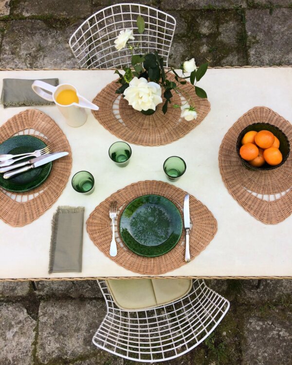 SET DE TABLE & CENTRE DE TABLE « L’OEIL », Atelier Vime Éditions